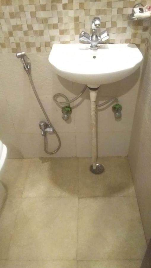 Hotel Broadway New Delhi Luaran gambar