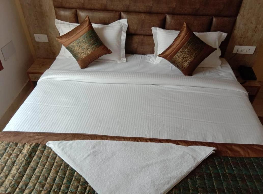 Hotel Broadway New Delhi Luaran gambar